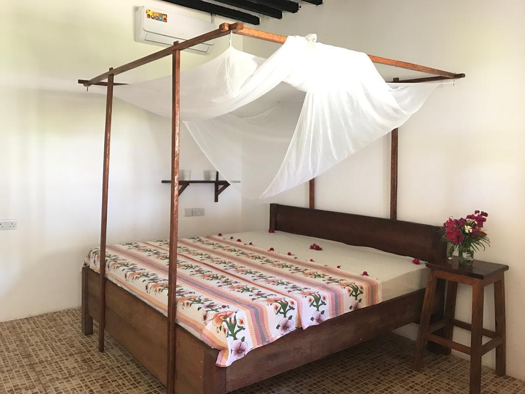 D&J Villa Ківенґва Екстер'єр фото